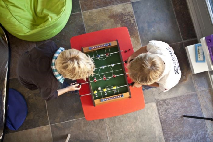 Fußball-Tischkicker aus Holz/Kunststoff/Metall Alina