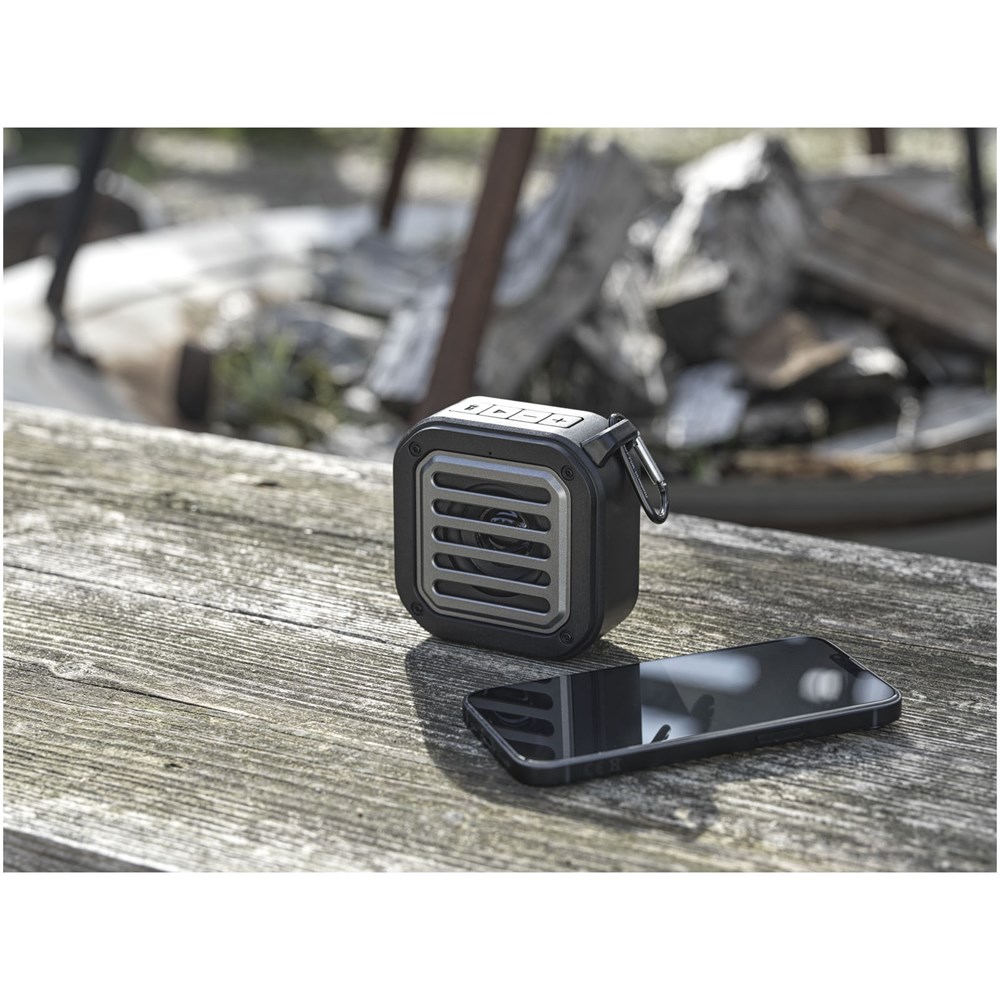 Solo 3W IPX5 Solar Bluetooth®-Lautsprecher aus recyceltem RCS Kunststoff mit Karabinerhaken 